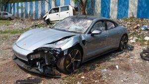 Pune में Porsche Accident का मामला और भी गहरा, Kishore की मां को जांच में शामिल किया गया: 10 अंक